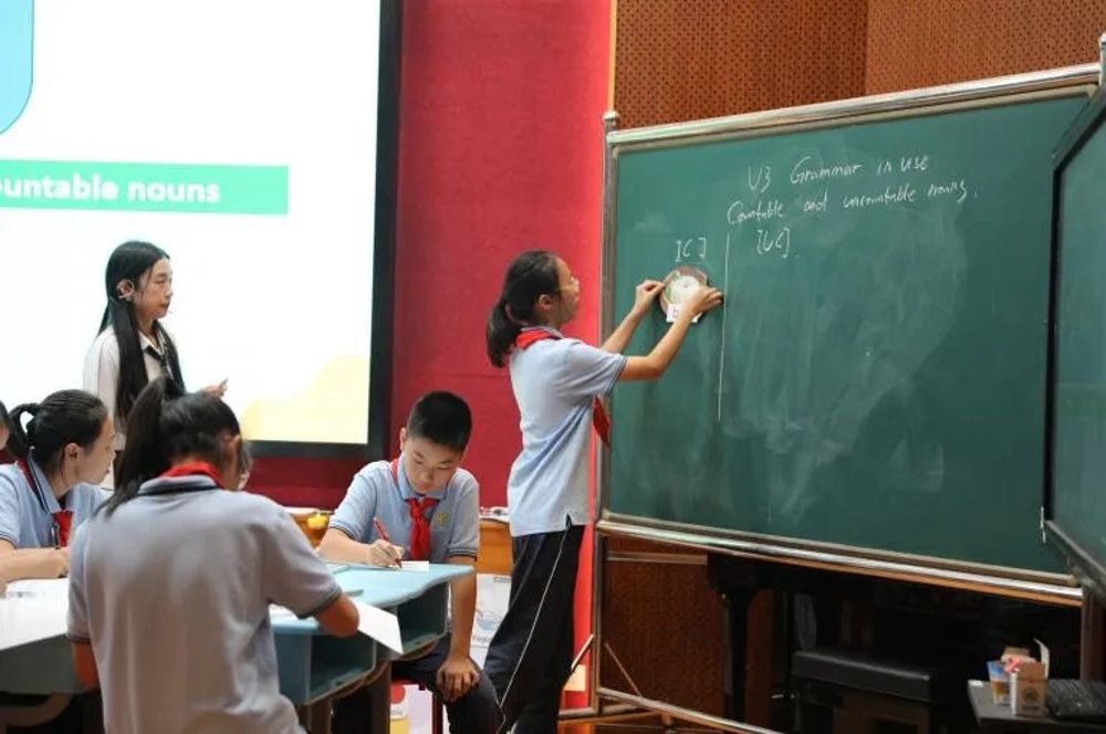 18cb867c-df61-4e64-933c-600f2d2cdc04 18cb867c-df61-4e64-933c-600f2d2cdc04