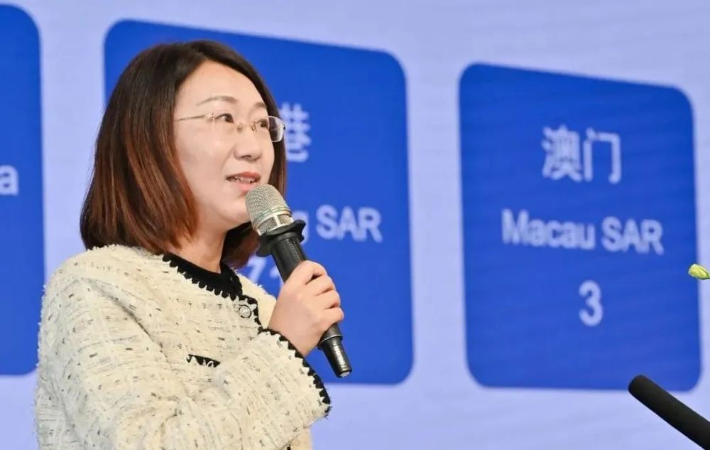 439446ce-cee4-4962-8391-c3605843b70e 439446ce-cee4-4962-8391-c3605843b70e