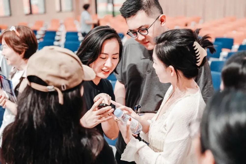 541d54ef-0f37-47fd-b401-b4fa8cfadd8e 541d54ef-0f37-47fd-b401-b4fa8cfadd8e