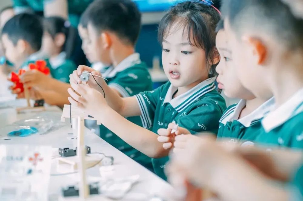 8c996c60-0f93-4fd3-8611-fd0c799905e7 8c996c60-0f93-4fd3-8611-fd0c799905e7