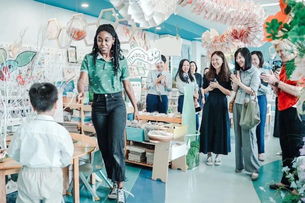 9562a0f6-1825-4f52-8166-9f25a7a0f11c 9562a0f6-1825-4f52-8166-9f25a7a0f11c