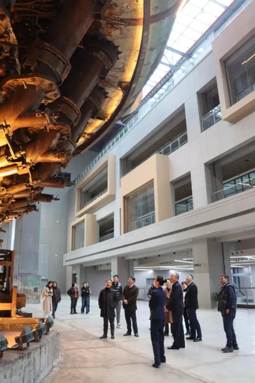 5557de41-7aa8-4141-a939-67b856bd0d8f 5557de41-7aa8-4141-a939-67b856bd0d8f