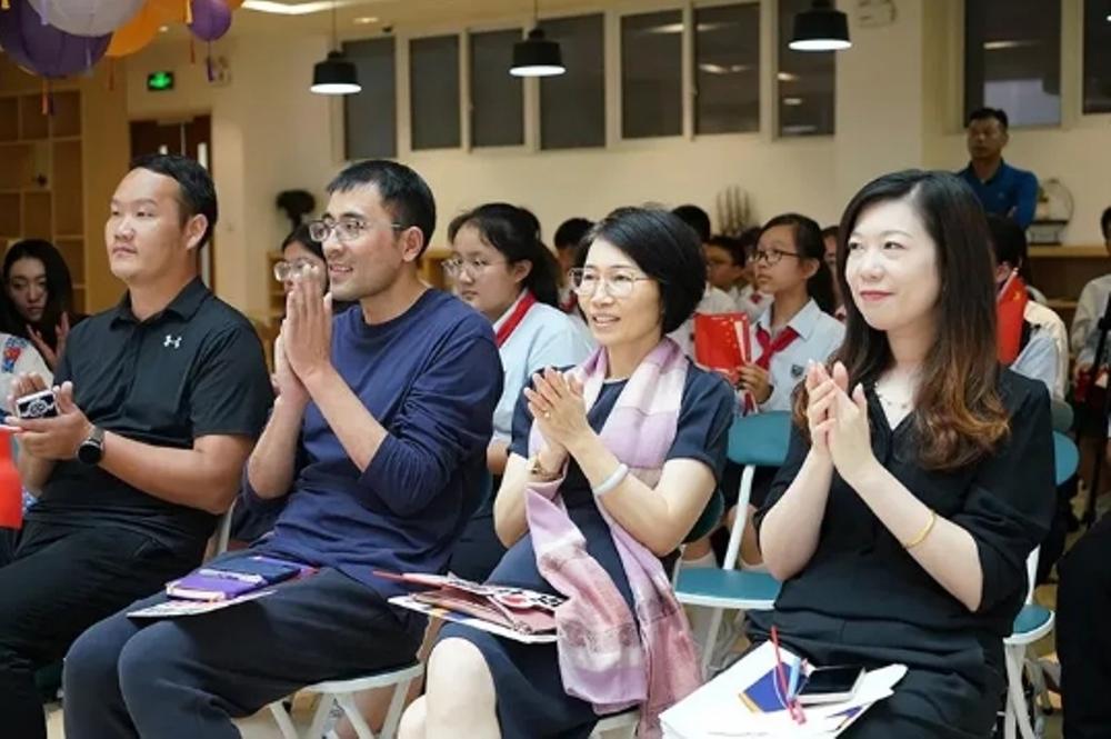 ed4e2fac-2eff-4e5b-9f28-b1b7b7205f63