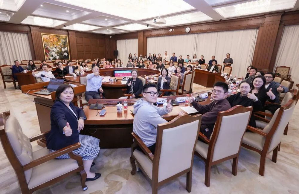 2a0d5349-23e5-4e67-ab8e-07b545a2b3c4