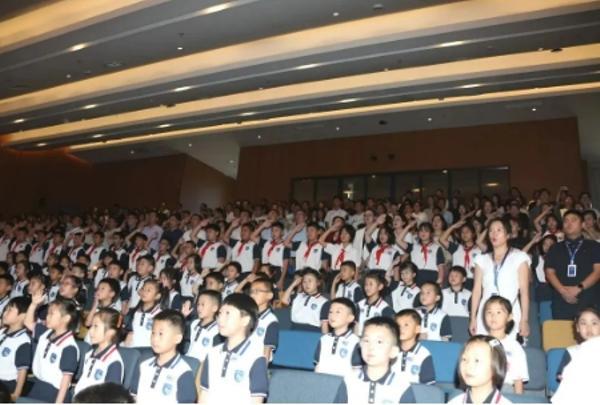 0678b8ec-841d-40db-a799-2e8083152a46 0678b8ec-841d-40db-a799-2e8083152a46