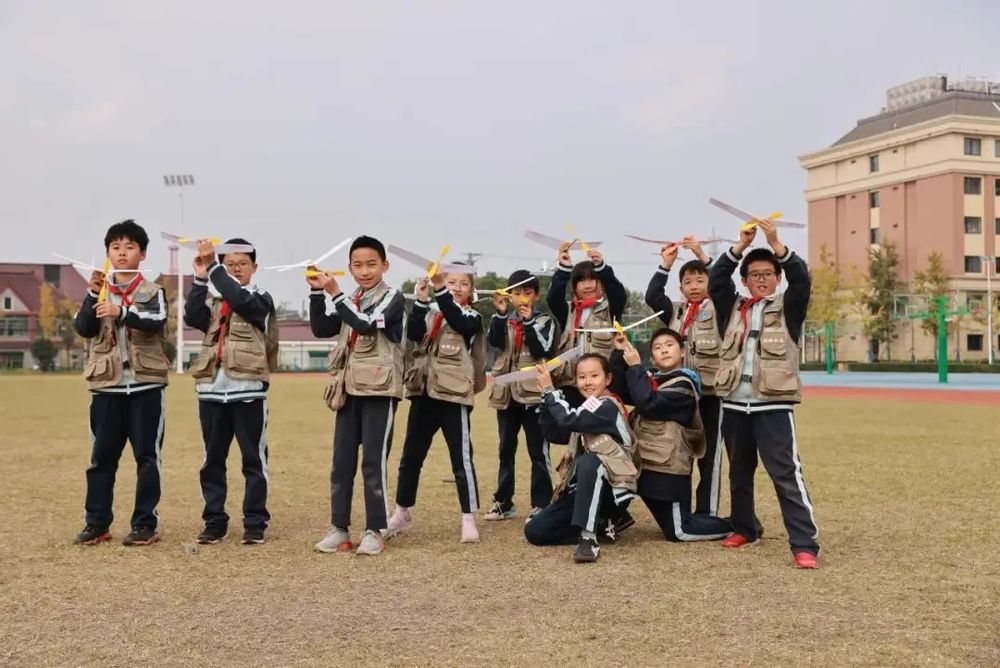 c01e89bc-525a-4e31-a9c2-da1437fd7041 c01e89bc-525a-4e31-a9c2-da1437fd7041