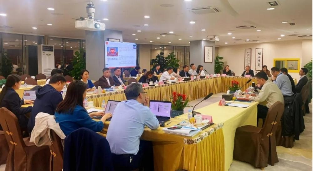 d3b3bc98-4dd1-49a5-9c26-9e0afd1435b6