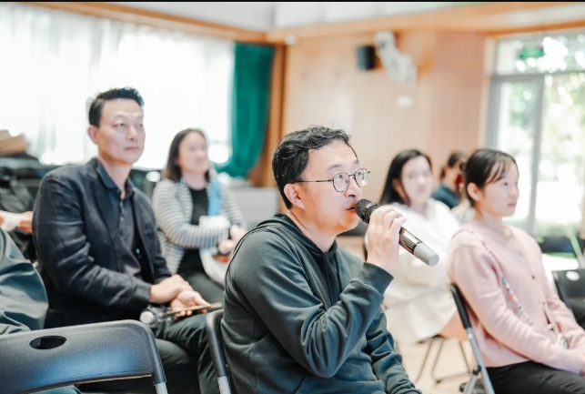 ������������ӹ�ϵ--����������