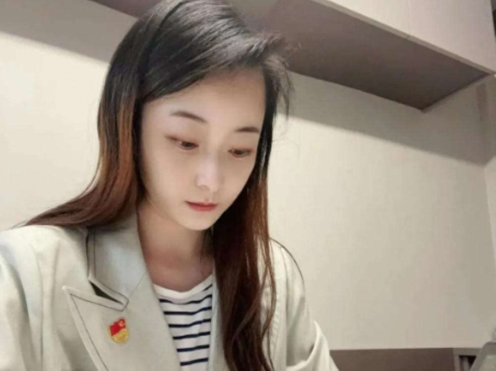 c9aeddc5-e44a-45f2-8b76-0eb880a9aa16